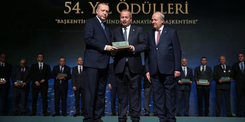 Ankara Sanayi Odası'nın 54. Yılında Ulusoy Elektrik'e İki Ödül